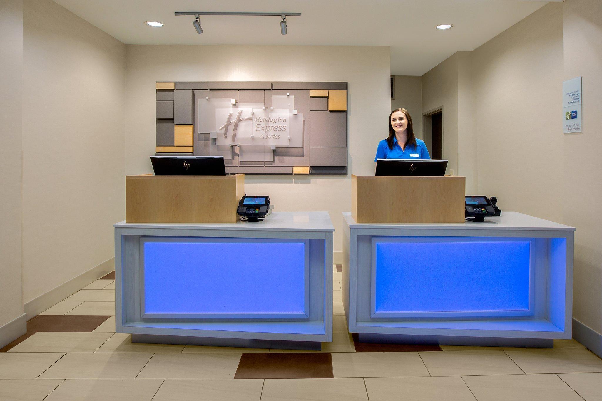 Holiday Inn Express Hotel & Suites Ontario By Ihg Exterior photo