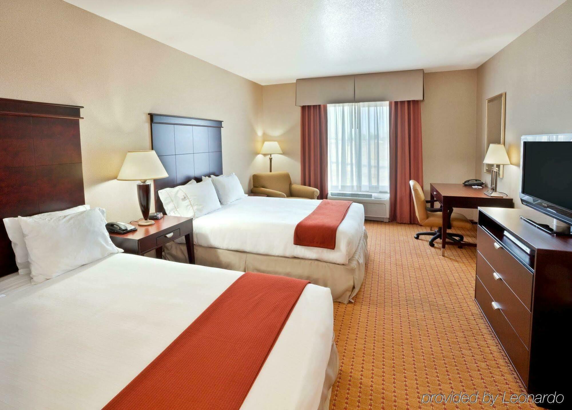 Holiday Inn Express Hotel & Suites Ontario By Ihg Exterior photo